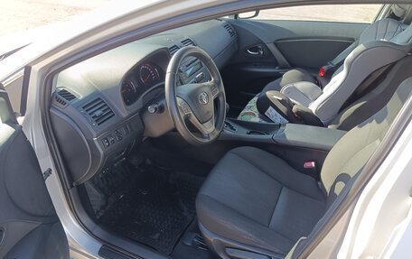 Toyota Avensis III рестайлинг, 2010 год, 1 575 000 рублей, 14 фотография