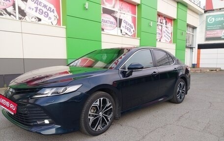 Toyota Camry, 2018 год, 3 150 000 рублей, 3 фотография