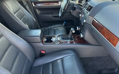 Volkswagen Touareg III, 2009 год, 1 040 000 рублей, 8 фотография