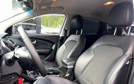Hyundai ix35 I рестайлинг, 2011 год, 1 099 000 рублей, 17 фотография