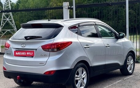 Hyundai ix35 I рестайлинг, 2011 год, 1 099 000 рублей, 4 фотография