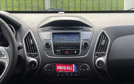 Hyundai ix35 I рестайлинг, 2011 год, 1 099 000 рублей, 21 фотография