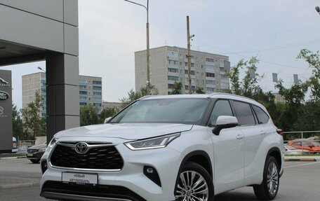 Toyota Highlander, 2025 год, 5 450 000 рублей, 1 фотография