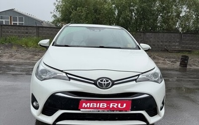 Toyota Avensis III рестайлинг, 2017 год, 1 850 000 рублей, 1 фотография