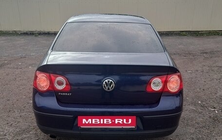 Volkswagen Passat B6, 2010 год, 685 000 рублей, 2 фотография