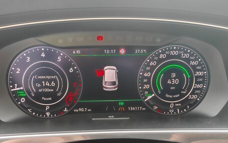 Volkswagen Tiguan II, 2018 год, 2 600 000 рублей, 8 фотография