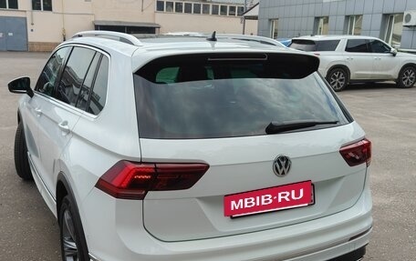 Volkswagen Tiguan II, 2018 год, 2 600 000 рублей, 6 фотография