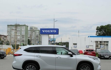 Toyota Highlander, 2025 год, 5 450 000 рублей, 4 фотография