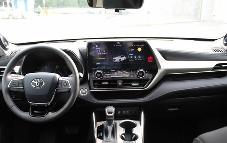 Toyota Highlander, 2025 год, 5 450 000 рублей, 14 фотография
