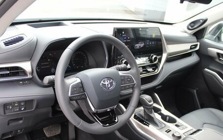 Toyota Highlander, 2025 год, 5 450 000 рублей, 13 фотография