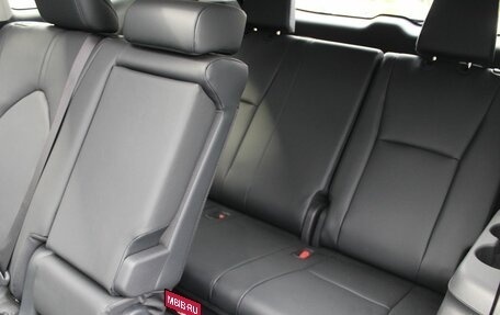 Toyota Highlander, 2025 год, 5 450 000 рублей, 26 фотография