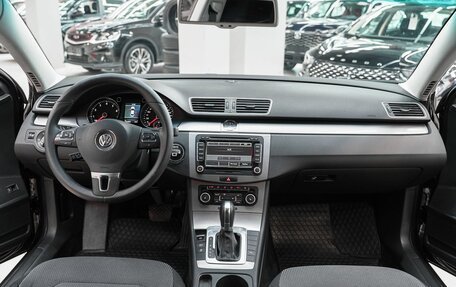 Volkswagen Passat B7, 2011 год, 819 000 рублей, 9 фотография