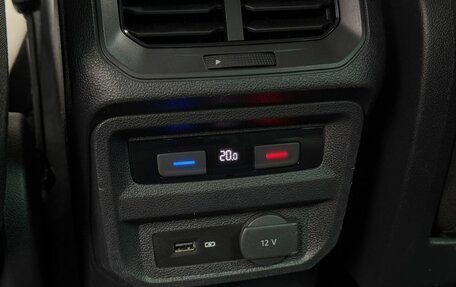Volkswagen Tiguan II, 2019 год, 2 899 000 рублей, 16 фотография