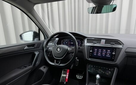 Volkswagen Tiguan II, 2019 год, 2 899 000 рублей, 7 фотография