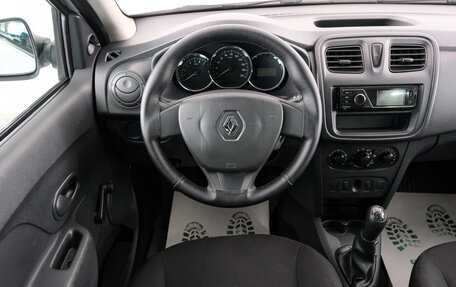 Renault Logan II, 2016 год, 749 000 рублей, 15 фотография