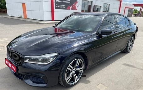 BMW 7 серия, 2015 год, 4 200 000 рублей, 1 фотография