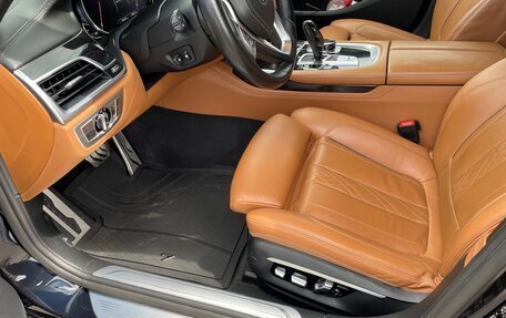 BMW 7 серия, 2015 год, 4 200 000 рублей, 5 фотография