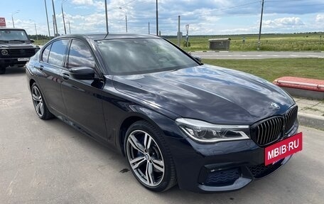 BMW 7 серия, 2015 год, 4 200 000 рублей, 3 фотография