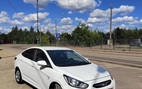 Hyundai Solaris II рестайлинг, 2014 год, 1 150 000 рублей, 6 фотография
