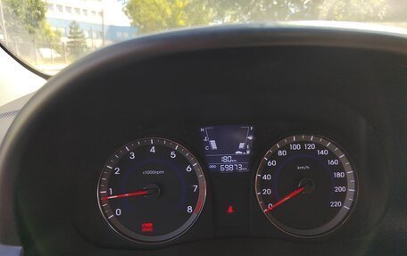 Hyundai Solaris II рестайлинг, 2014 год, 1 150 000 рублей, 21 фотография