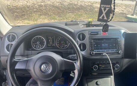 Volkswagen Tiguan I, 2010 год, 1 050 000 рублей, 3 фотография