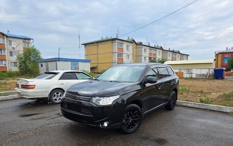 Mitsubishi Outlander III рестайлинг 3, 2012 год, 1 600 000 рублей, 9 фотография
