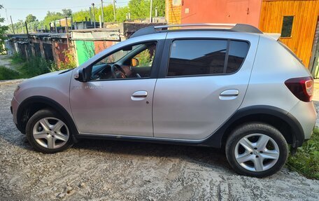 Renault Sandero II рестайлинг, 2015 год, 1 200 000 рублей, 12 фотография