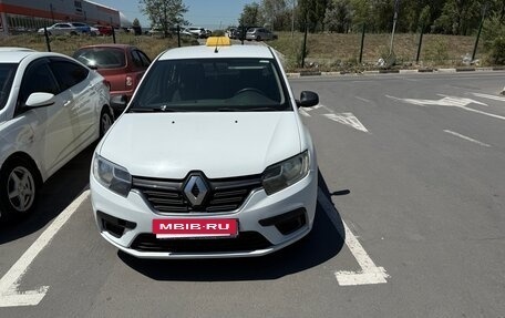 Renault Logan II, 2018 год, 540 000 рублей, 2 фотография