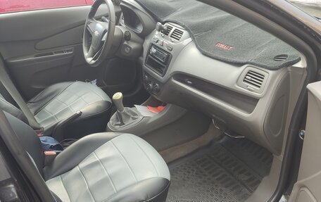 Chevrolet Cobalt II, 2013 год, 610 000 рублей, 3 фотография