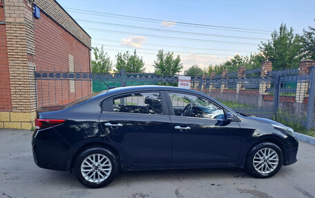 KIA Rio IV, 2017 год, 1 350 000 рублей, 2 фотография