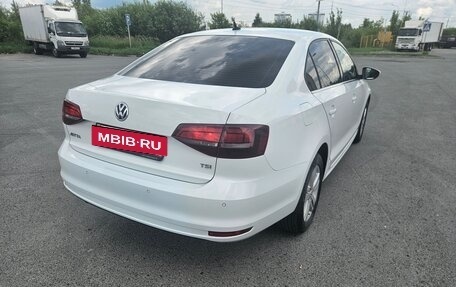 Volkswagen Jetta VI, 2016 год, 1 350 000 рублей, 3 фотография