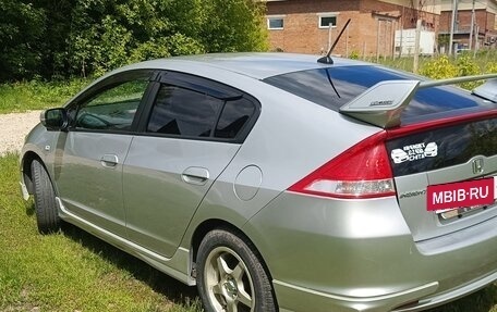 Honda Insight II рестайлинг, 2010 год, 950 000 рублей, 4 фотография