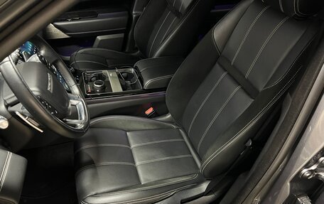 Land Rover Range Rover Velar I, 2017 год, 3 950 000 рублей, 5 фотография