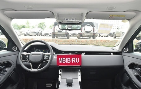 Land Rover Range Rover Evoque II, 2024 год, 5 490 000 рублей, 9 фотография
