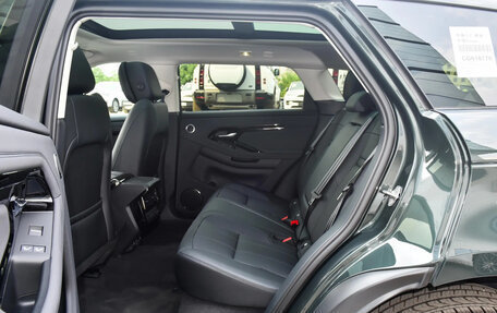 Land Rover Range Rover Evoque II, 2024 год, 5 490 000 рублей, 18 фотография