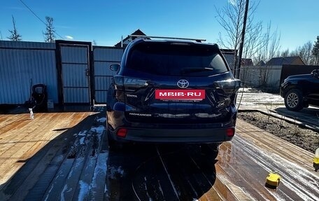 Toyota Highlander III, 2014 год, 3 100 000 рублей, 7 фотография