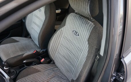 KIA Rio III рестайлинг, 2015 год, 850 000 рублей, 17 фотография