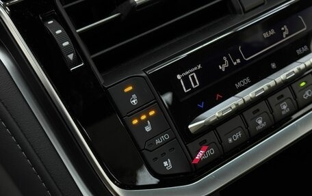 Toyota Land Cruiser, 2025 год, 12 690 000 рублей, 17 фотография
