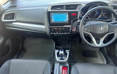 Honda Fit III, 2015 год, 920 000 рублей, 15 фотография