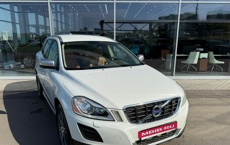 Volvo XC60 II, 2013 год, 2 100 000 рублей, 2 фотография
