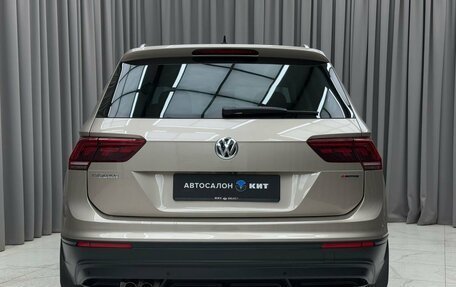 Volkswagen Tiguan II, 2018 год, 2 778 000 рублей, 5 фотография