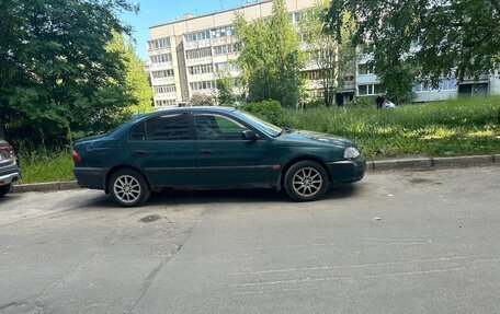 Toyota Avensis III рестайлинг, 2001 год, 175 000 рублей, 4 фотография