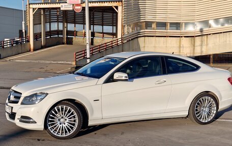 Mercedes-Benz C-Класс, 2012 год, 2 600 000 рублей, 7 фотография