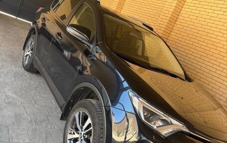 Toyota RAV4, 2015 год, 1 900 000 рублей, 4 фотография