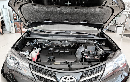 Toyota RAV4, 2014 год, 1 799 000 рублей, 11 фотография