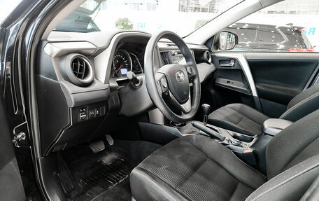 Toyota RAV4, 2014 год, 1 799 000 рублей, 20 фотография