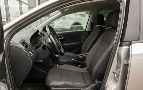 Volkswagen Polo VI (EU Market), 2018 год, 1 130 000 рублей, 13 фотография