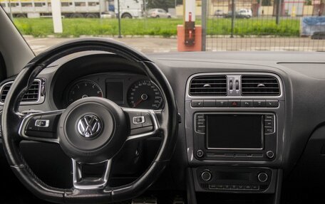 Volkswagen Polo VI (EU Market), 2018 год, 1 130 000 рублей, 21 фотография