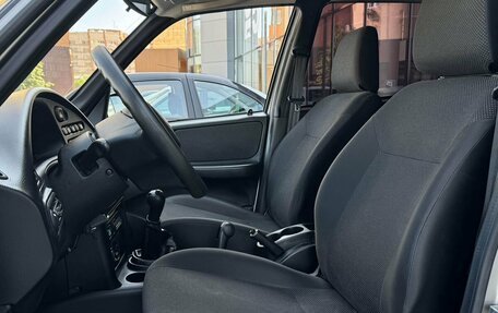 Chevrolet Niva I рестайлинг, 2015 год, 555 578 рублей, 13 фотография