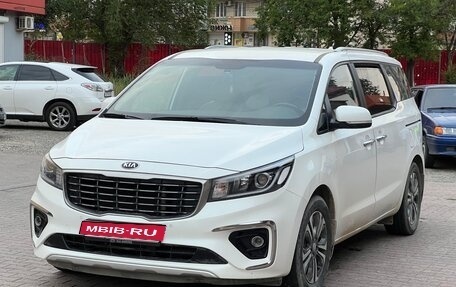KIA Carnival III, 2019 год, 1 780 000 рублей, 1 фотография